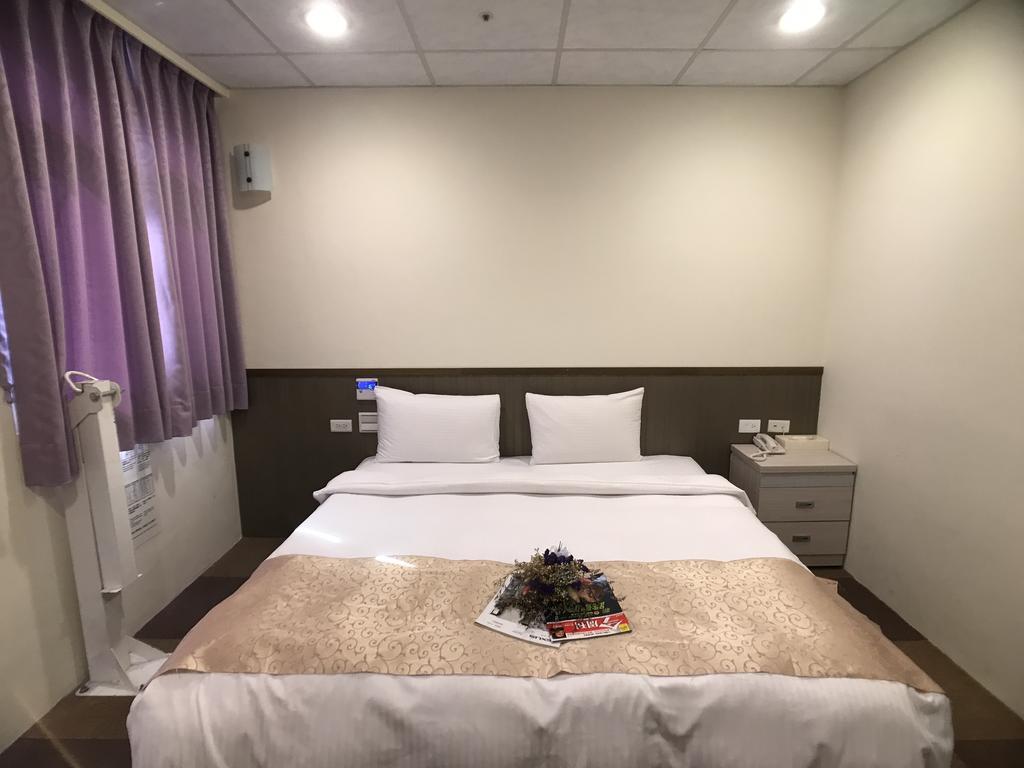 Chang Ti Metropolis Commercial Hotel Zhongli Extérieur photo