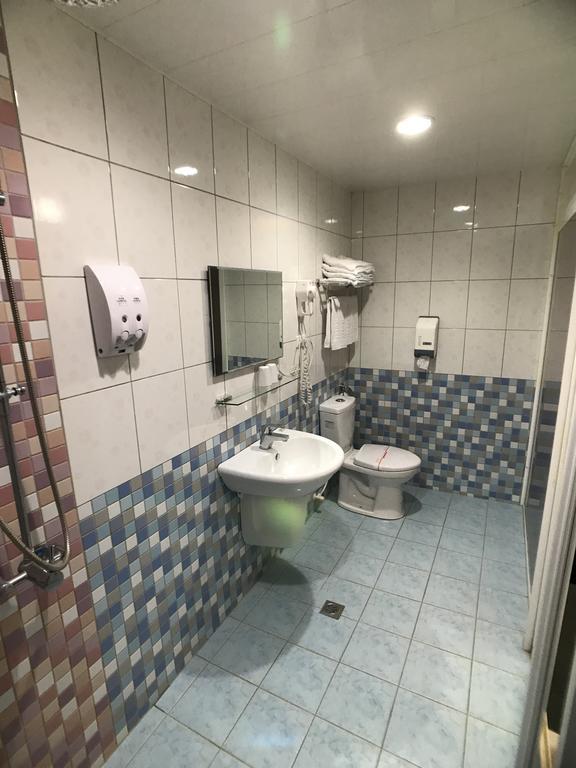 Chang Ti Metropolis Commercial Hotel Zhongli Extérieur photo