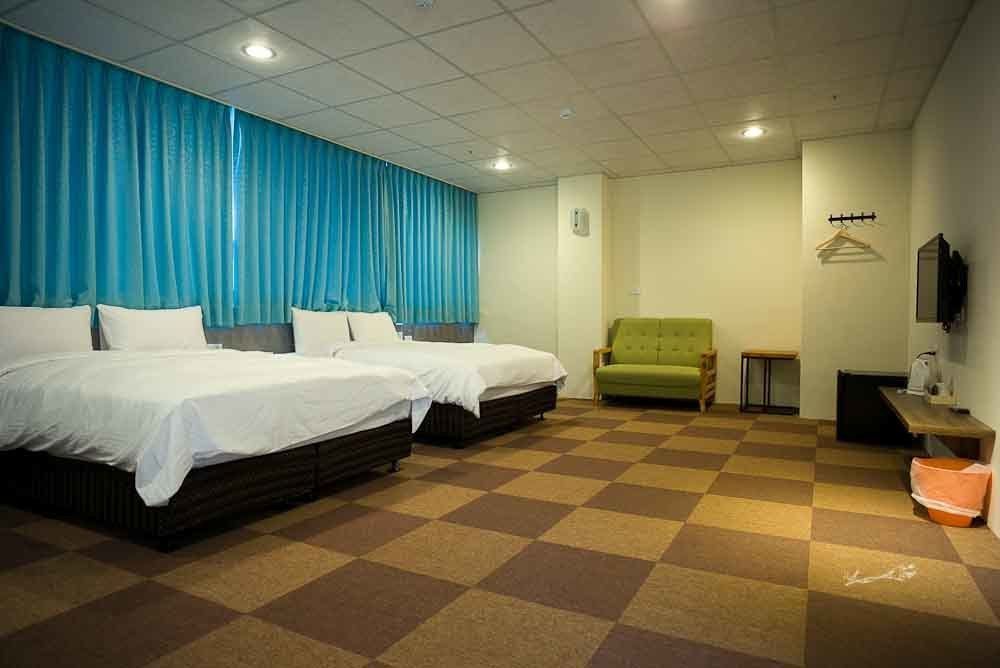 Chang Ti Metropolis Commercial Hotel Zhongli Extérieur photo