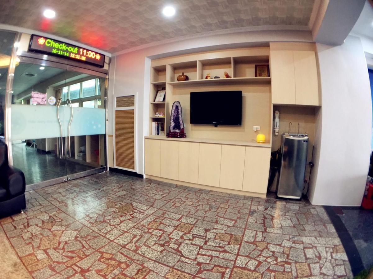 Chang Ti Metropolis Commercial Hotel Zhongli Extérieur photo